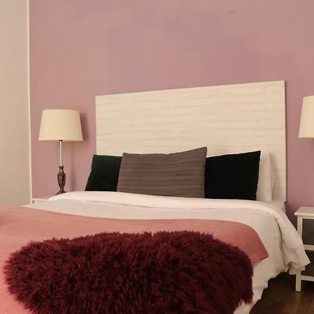 Hostel Alani Montjuic Barcelona Zewnętrze zdjęcie